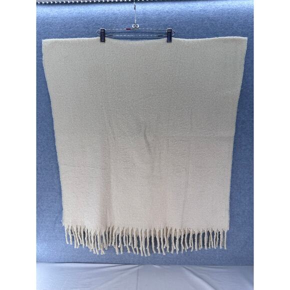 Madewell Super Soft Cream Blanket Scarf Shawl Oversized Fringe Cozy Comfort - Picture 3 of 9